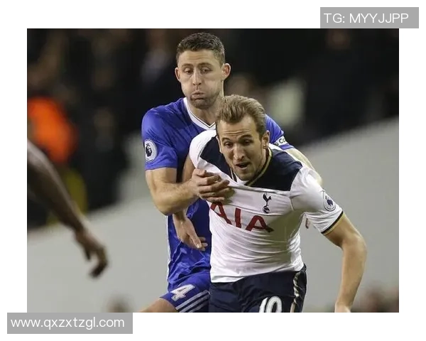 厄尔反击与科洛克反抢双重越位犯规判罚 两罚一掷送对手良机 厄尔反击与科洛克反抢双重越位犯规判罚 两罚一掷送对手良机